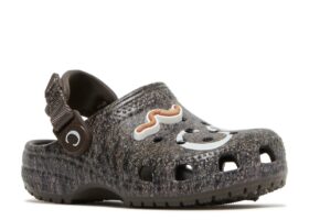 Anwar Carrots x Clog Kids ‘Soil – Espresso’