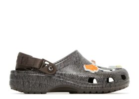 Anwar Carrots x Clog ‘Soil – Espresso’