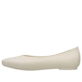 Brooklyn Pointed Flats “Cream White”