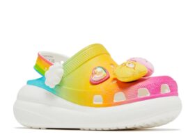 Care Bears x Wmns Crush Clog ‘Rainbow’