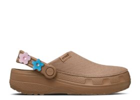 Crafted Enlighten Flower Clog ‘Milk Chocolate’
