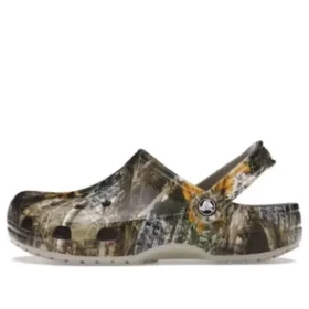 Crocs x Thisisneverthat Classic Clog Realtree Clogs “Edge Camo Walnut “