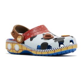 Toy Story x Classic Clog Toddler ‘Woody’